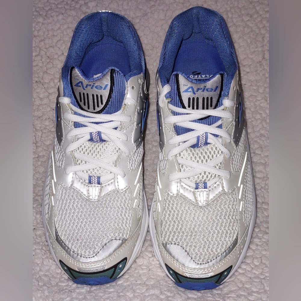 Brooks Ariel Women Sneakers Size 9.5 M